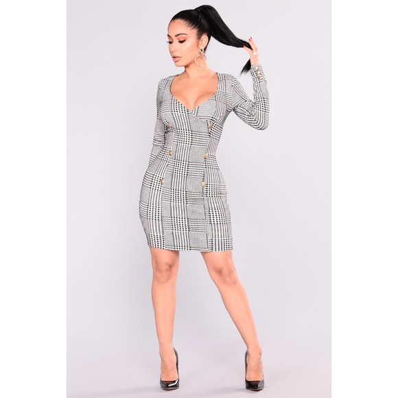 Fashion Nova Dresses & Skirts - Fashion Nova Houndstooth Dress Black White
